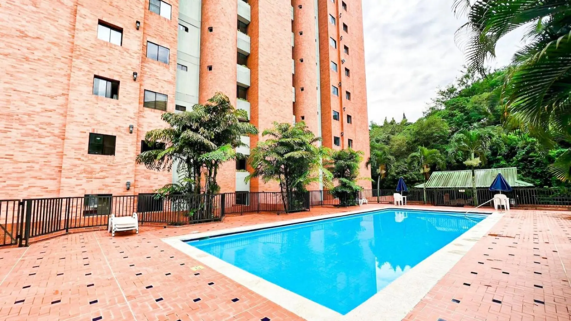 Apartamento En Edificio Santorini Cali 0*,  Κολομβία